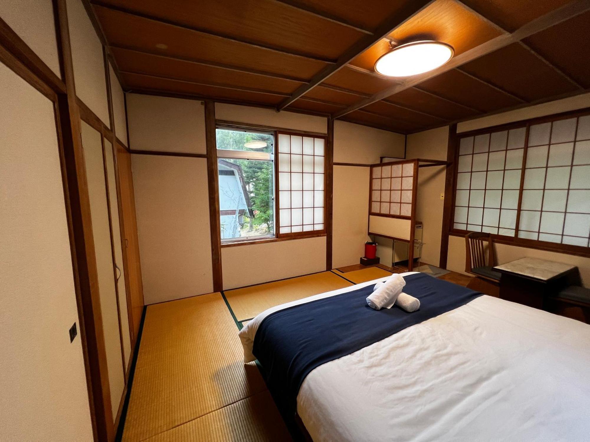 Sneaky Peaks Hotel Hakuba Luaran gambar